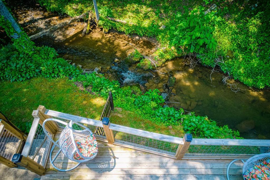 Black Bear Falls - With An In-Law Suite Gatlinburg Exterior foto
